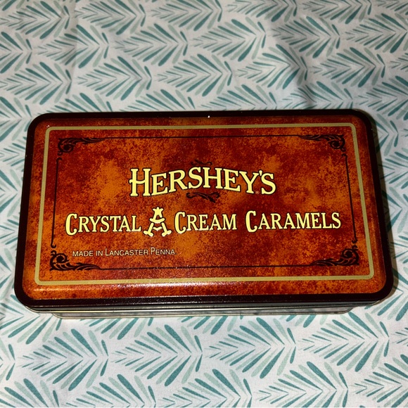 1997 Vintage Hersheys Crystal A Cream Caramels Tin - Picture 1 of 6